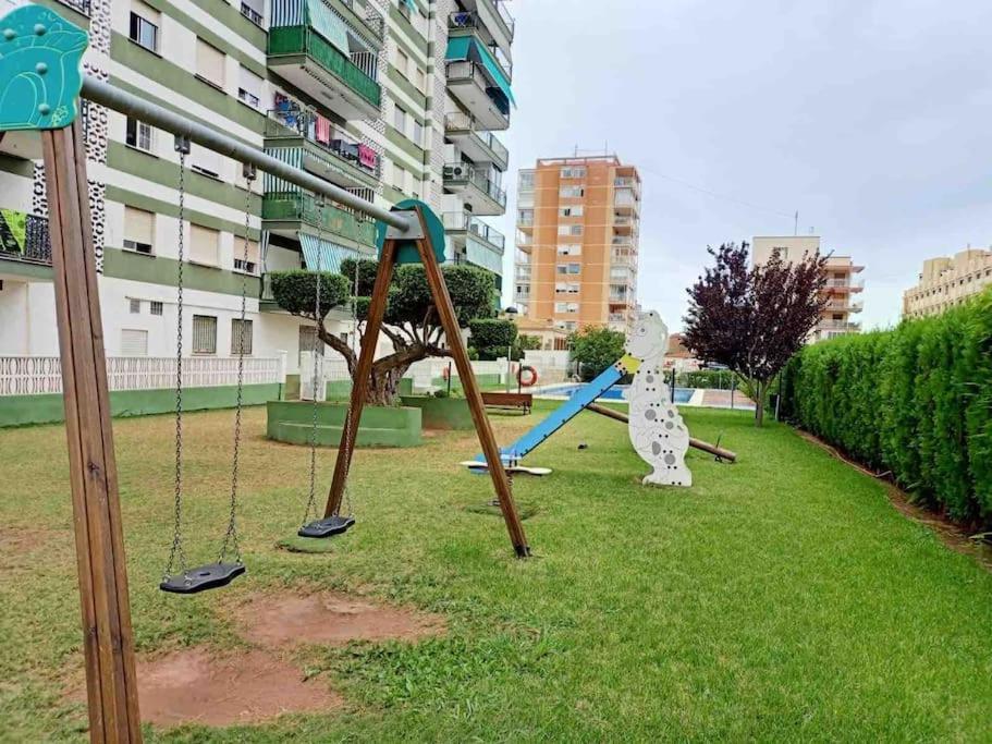 Apartamento En Benicasim Con Piscina Apartment Benicàssim Екстериор снимка